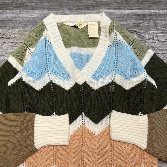 American Vintage Sweaters - Vintage‎ 70s Whistle Stop Zig Zag Striped Womens M V-Neck Acrylic Knit Sweater